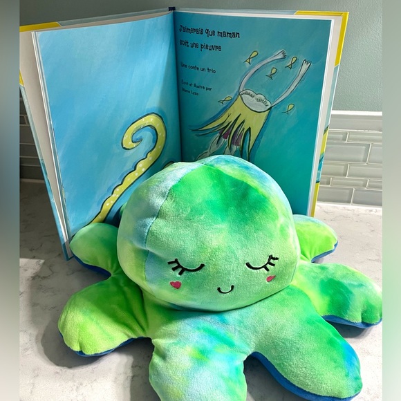 French & English Book - Picture 2 of 3